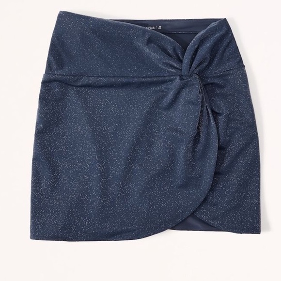 Abercrombie & Fitch Blue Metallic Sparkle Faux Wrap Mini Knotted Skirt Size XS - Picture 1 of 14